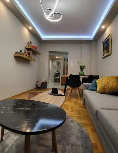 Travellerspot_ii Cozy 2br Daire